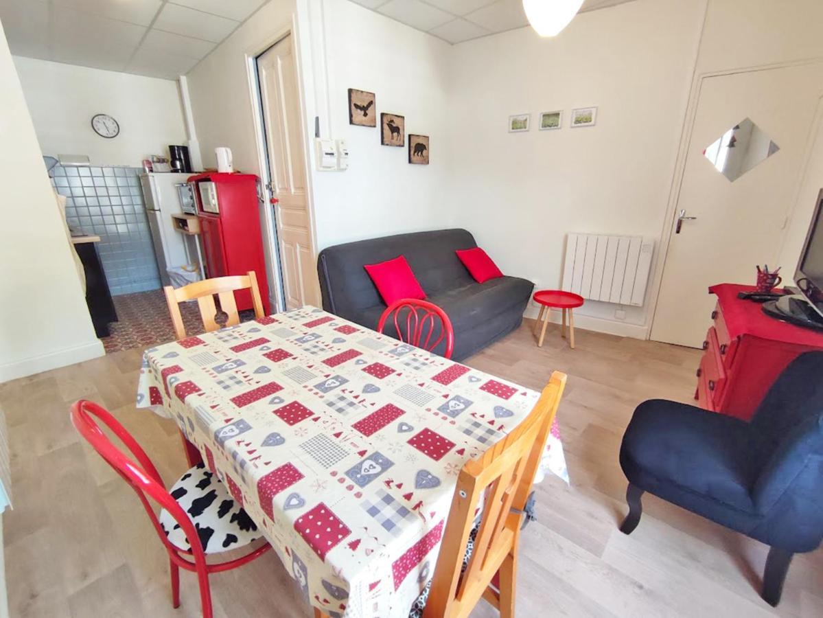 Les 3 Renards, T2 Bis, Parking, Centre Luchon, Casier A Skis, 4 Personnes Bagnères-de-Luchon Exterior foto